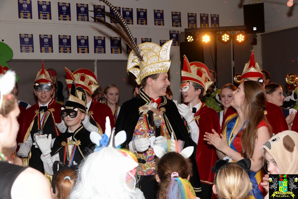 ../Images/Jeugddisco VVSB Beestenboel 050.jpg